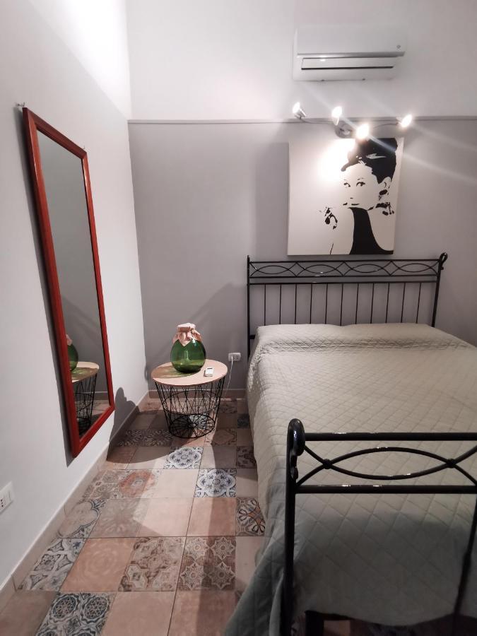 Whiteflower Apartments バーリ エクステリア 写真
