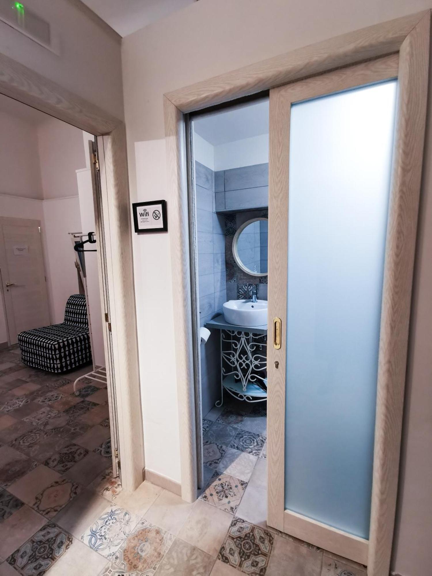 Whiteflower Apartments バーリ 部屋 写真